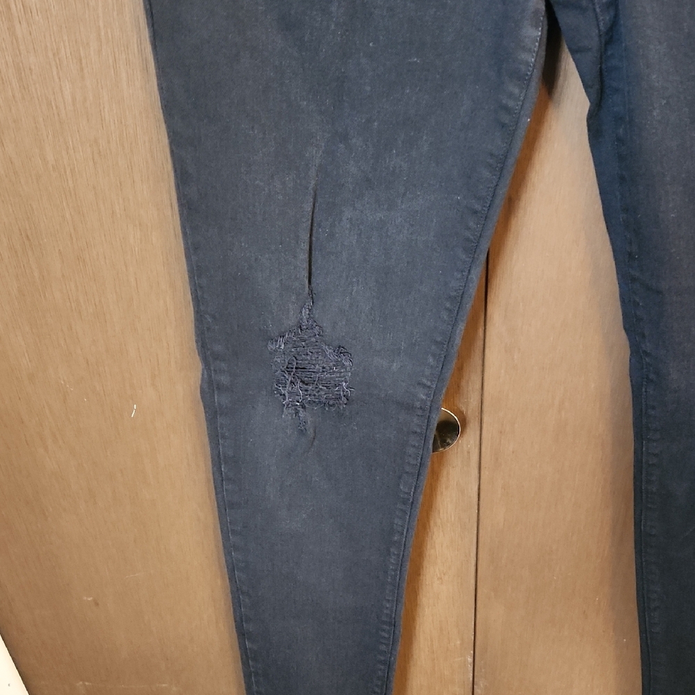 American Eagle Outfitters Black Super Stretch Jeans - Picture 2 of 6